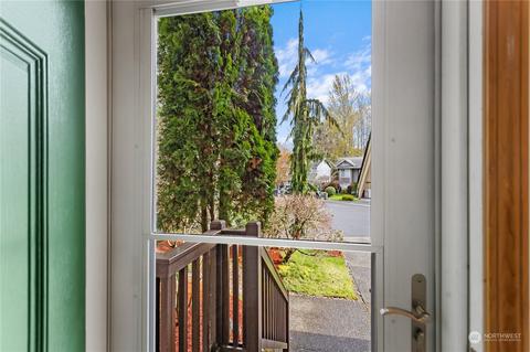 24216 13th Pl W, Bothell, WA 98021 photo 4