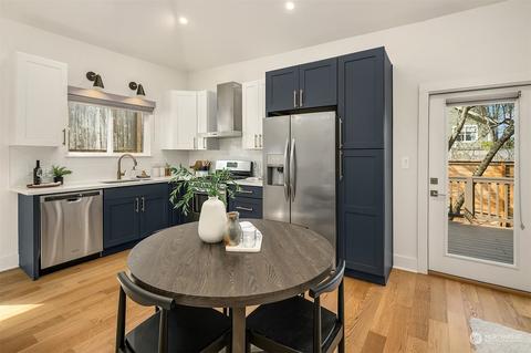 439 24th Ave E, Seattle, WA 98112 photo 8