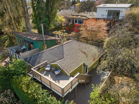 439 24th Ave E, Seattle, WA 98112 photo 2