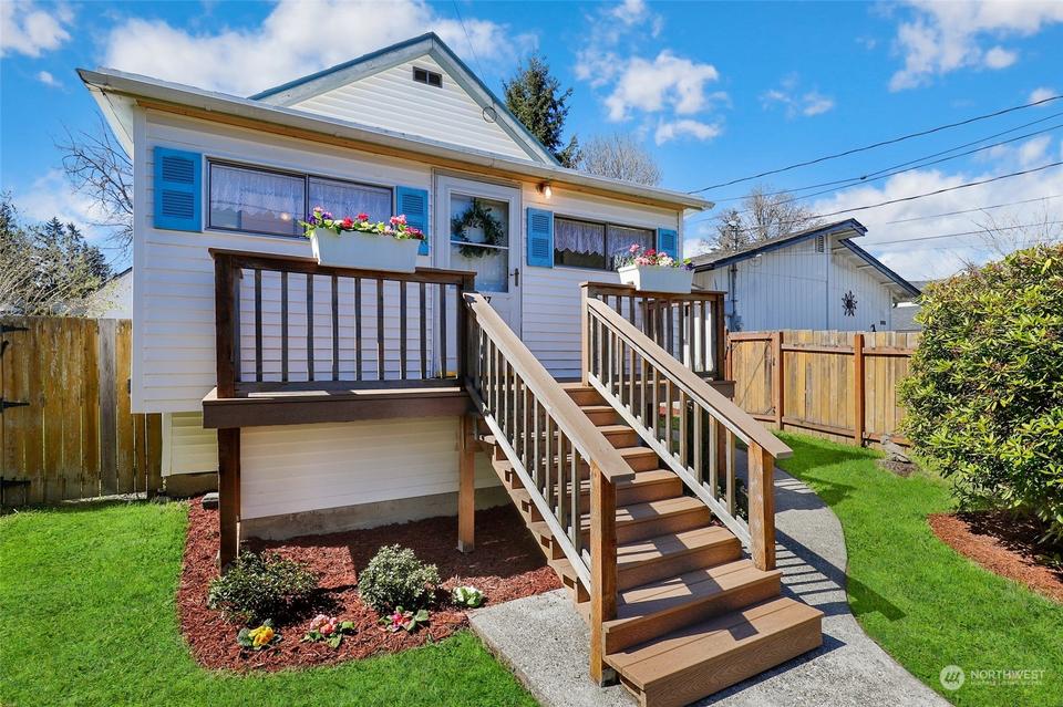 10247 41st Ave SW, Seattle, WA 98146 photo 38