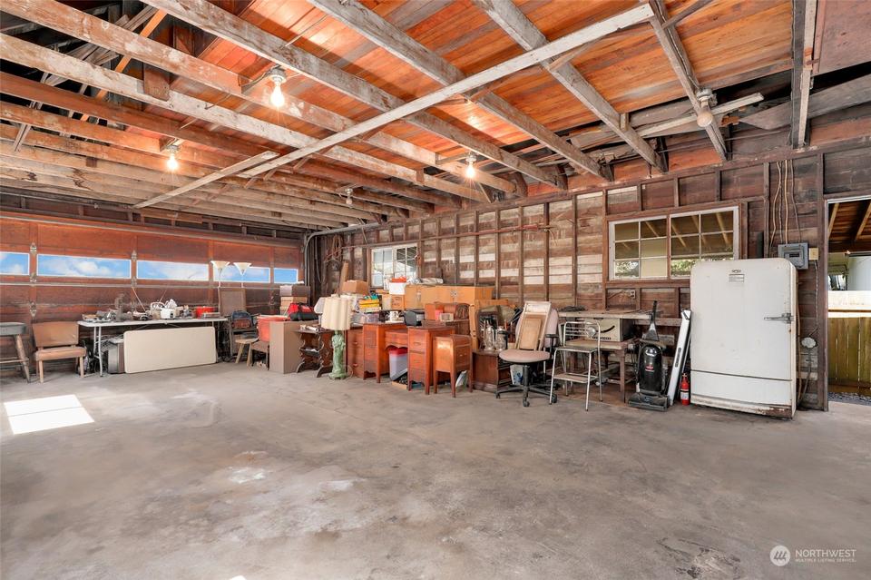  10247 41st Ave SW, Seattle, WA 98146 photo 32