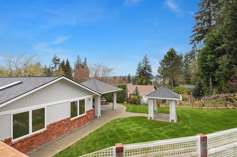 405 240th St SW, Bothell, WA 98021 photo 29