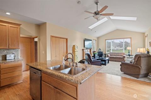 15117 146th Ave E, Orting, WA 98360 photo 7