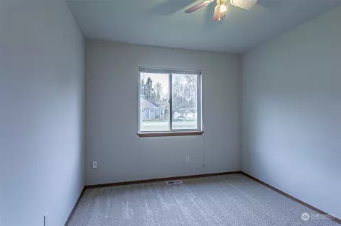 5607 230th Street Ct E, Spanaway, WA 98387 photo 31