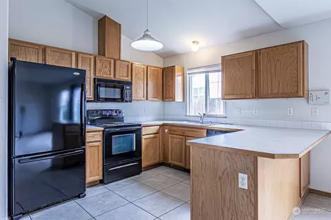 5607 230th Street Ct E, Spanaway, WA 98387 photo 14