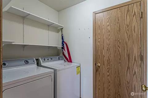 5607 230th Street Ct E, Spanaway, WA 98387 photo 34