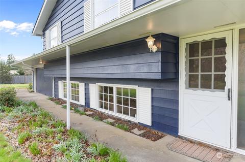 557 Brown Rd E, Chehalis, WA 98532 photo 5