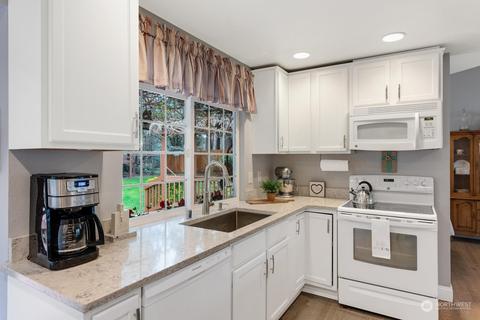 2904 167th St SE, Bothell, WA 98012 photo 15