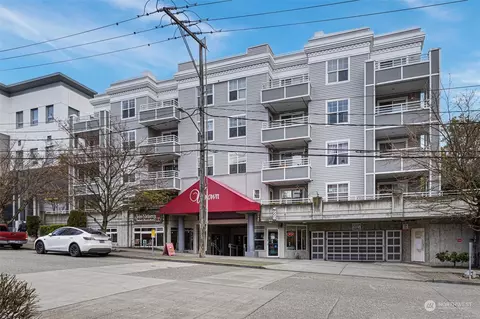 520 2nd Ave W #306, Seattle, WA 98119