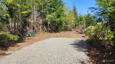 1410 W Cloquallum Rd, Shelton, WA 98584