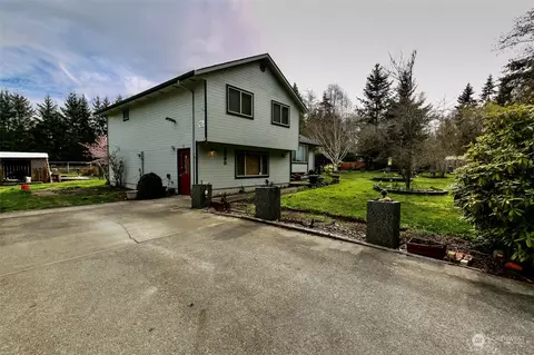 2895 Rifle Rd, Oak Harbor, WA 98277