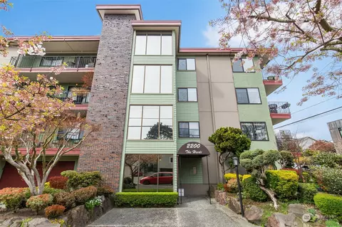 2200 NW 59th St #203, Seattle, WA 98107