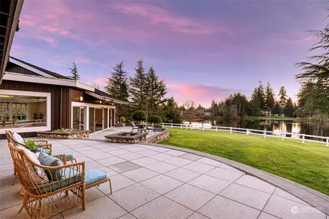 23435 140th Ave SE, Kent, WA 98042