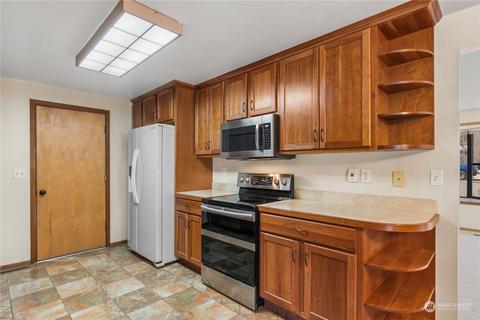 1317 Ormiston St, Wenatchee, WA 98801 photo 8