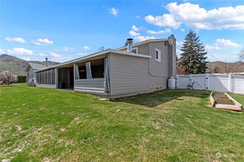 1317 Ormiston St, Wenatchee, WA 98801 photo 31