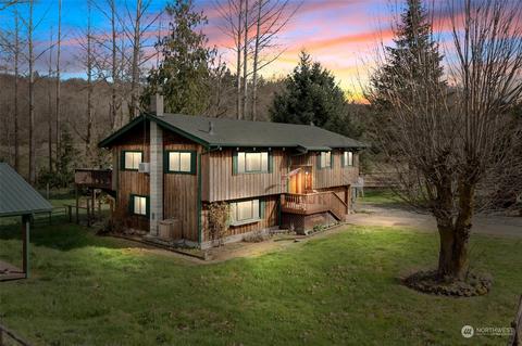 2831 Lincoln Creek Rd, Rochester, WA 98579