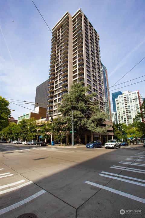 2100 3rd Ave #402, Seattle, WA 98121