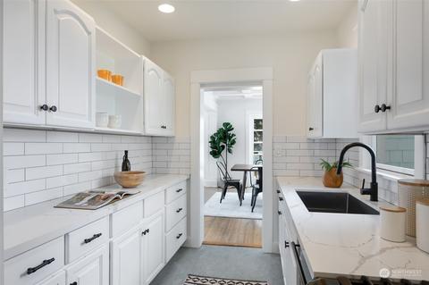 3208 E Howell St, Seattle, WA 98122 photo 19