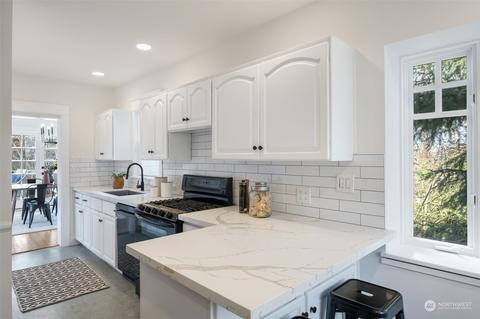 3208 E Howell St, Seattle, WA 98122 photo 20