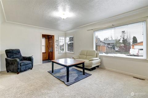 1911 18th St, Everett, WA 98201 photo 3