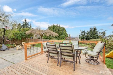 808 Crown Dr, Everett, WA 98203 photo 35