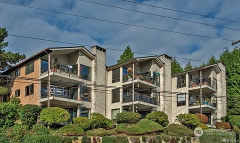 2636 22nd Ave W #103, Seattle, WA 98199