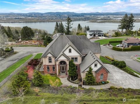 300 NW Ilwaco Ct, Camas, WA 98607