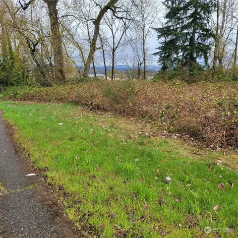 9400 Olson Pl SW, Seattle, WA 98106