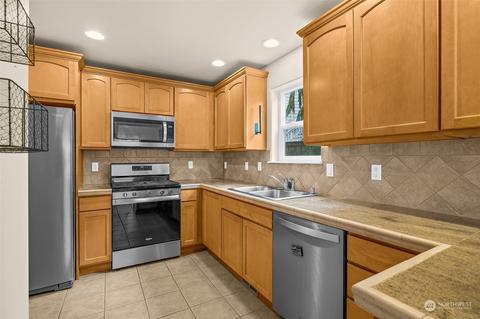 4518 5th Dr SE, Everett, WA 98203 photo 3
