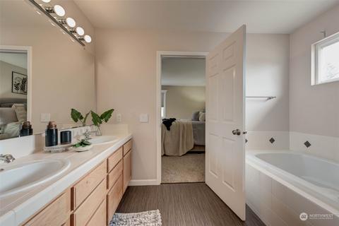 13 166th Pl SE, Bothell, WA 98012 photo 25