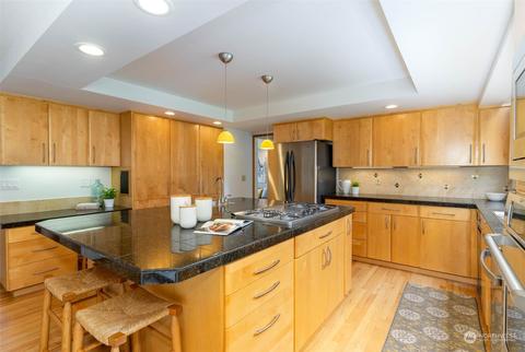 2526 Viewcrest Ave, Everett, WA 98203 photo 8