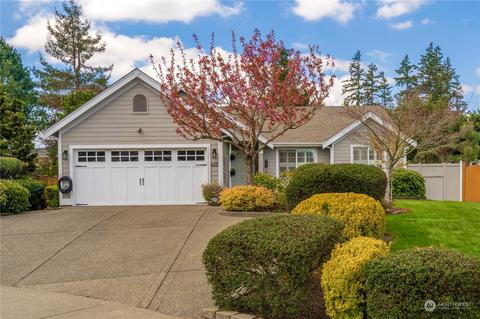 405 25th Avenue Pl, Milton, WA 98354