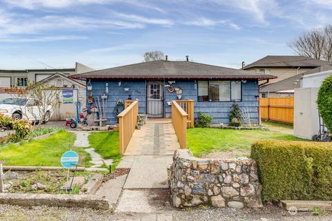4403 S 3rd Ave, Everett, WA 98203