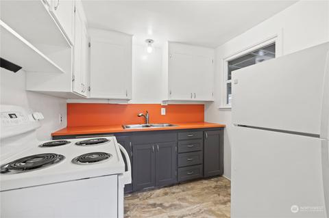 935 E 32nd St, Bremerton, WA 98310 photo 6