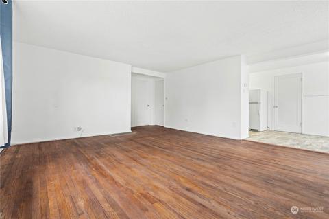 935 E 32nd St, Bremerton, WA 98310 photo 10