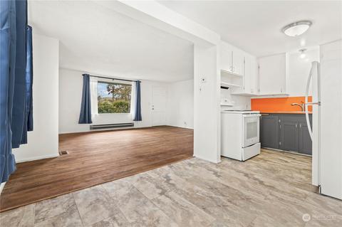 935 E 32nd St, Bremerton, WA 98310 photo 3