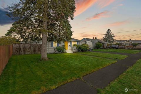935 E 32nd St, Bremerton, WA 98310 photo 15
