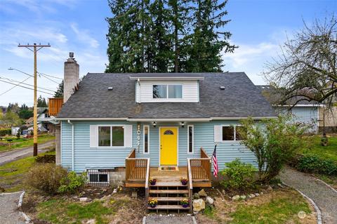 1044 E 45th St, Tacoma, WA 98404