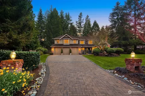 3315 261st Ave SE, Sammamish, WA 98075