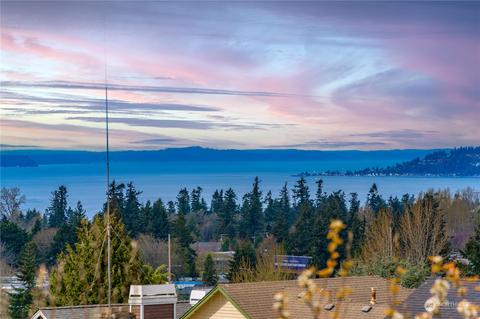28009 22nd Ave S, Federal Way, WA 98003