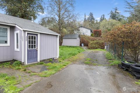 320 Willow St, Bremerton, WA 98310