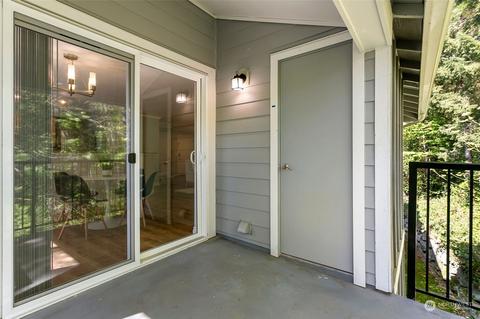 12023 NE 204th Pl #E302, Bothell, WA 98011 photo 20
