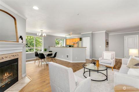 12023 NE 204th Pl #E302, Bothell, WA 98011 photo 3