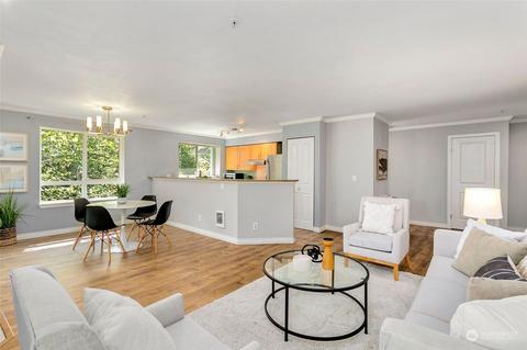 12023 NE 204th Pl #E302, Bothell, WA 98011 photo 4