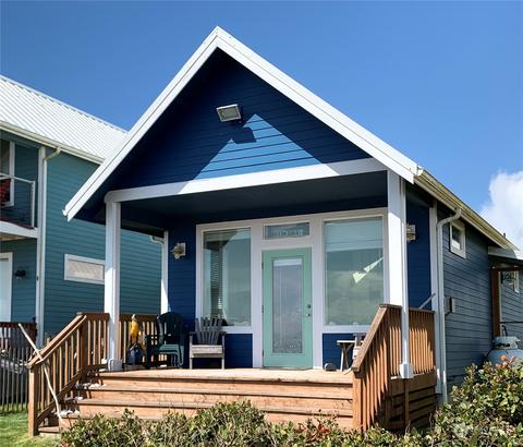 295 Marine View Dr SE, Ocean Shores, WA 98569