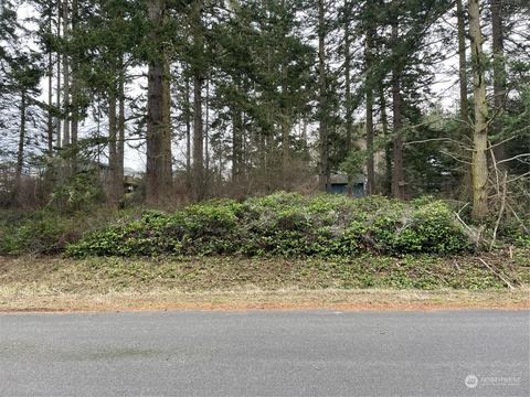 9999 Palisades Dr, Coupeville, WA 98239
