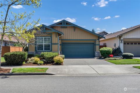 4864 Bend Dr NE, Lacey, WA 98516