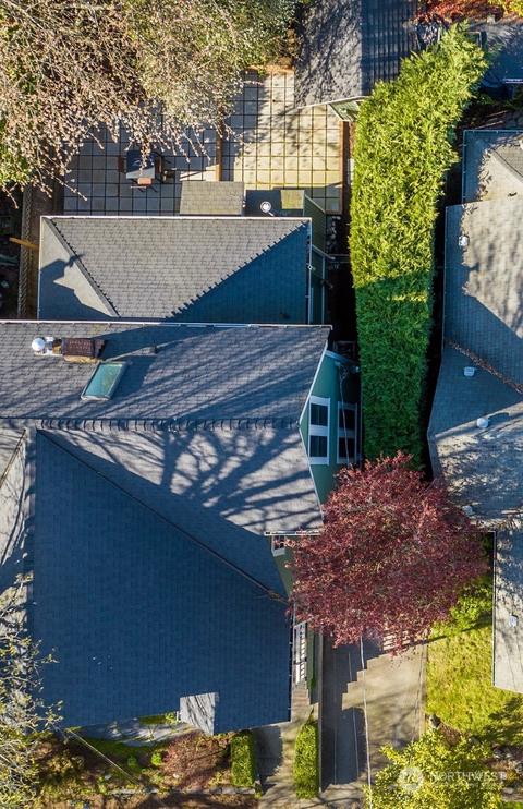 2204 E John St, Seattle, WA 98112 photo 26