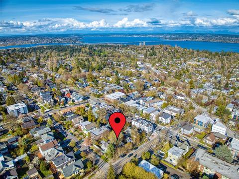 2204 E John St, Seattle, WA 98112 photo 29