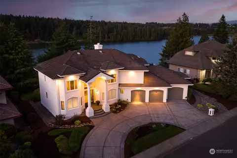 2013 NW Lacamas Dr, Camas, WA 98607
